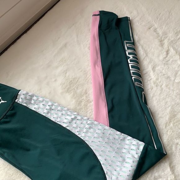 Puma green mesh pants with pink sides size S - Picture 9 of 10